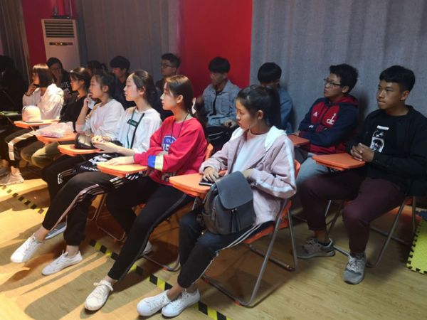 怎樣才能提高自己的表演技巧？